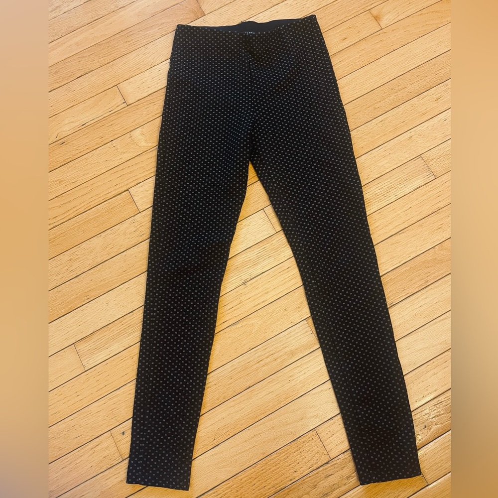 Zara Casual Work Pants (Stretchy and Comfortable) Size: Small